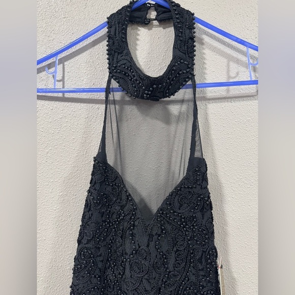 NWT Verte Dress with Beading - Picture 6 of 7